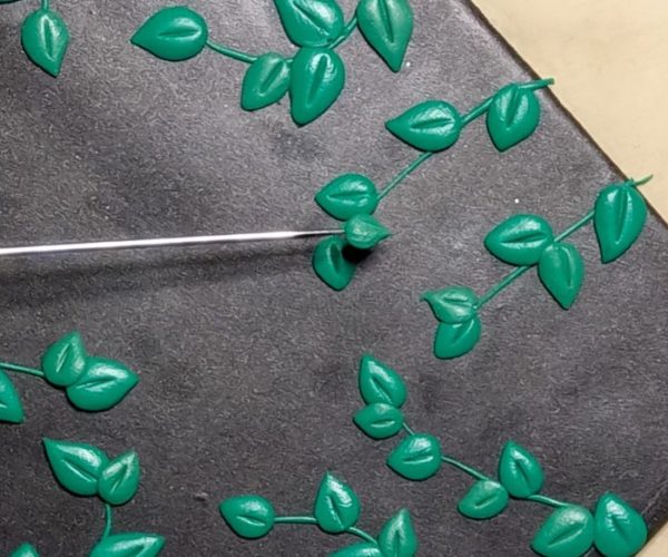 Création d'une plaque en pâte polymère pour bijoux